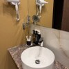 https://cdn-ostrovok-ru-ion.test.edgekey.net/t/100x100/hotel_review/eb/c9/ebc98b30561060344dac8e442fe95464faef710c.JPEG