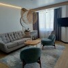 https://cdn-ostrovok-ru-ion.test.edgekey.net/t/100x100/hotel_review/ef/fe/effeaea2d588017bf193b366e80ef15172f05f67.JPEG