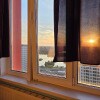 https://cdn-ostrovok-ru-ion.test.edgekey.net/t/100x100/hotel_review/f0/93/f09381d3ca737581007947c7e53eb8e636bc6b7b.JPEG