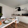 https://cdn-ostrovok-ru-ion.test.edgekey.net/t/100x100/hotel_review/f4/61/f461652fefbaa62144786fa072f16559e16b0b1e.JPEG