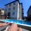 https://cdn-ostrovok-ru-ion.test.edgekey.net/t/100x100/hotel_review/f6/45/f6454a126a57c1e5f10f065ea12bec09d177fdeb.JPEG
