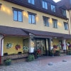 https://cdn-ostrovok-ru-ion.test.edgekey.net/t/100x100/hotel_review/f7/28/f7285898b6e405c7b25445f5c551be50c96d5dd1.JPEG