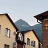 https://cdn-ostrovok-ru-ion.test.edgekey.net/t/100x100/hotel_review/f9/15/f9154ed515bb9ab6d7f47e360a7bc5f96307bc25.JPEG