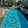 https://cdn-ostrovok-ru-ion.test.edgekey.net/t/100x100/hotel_review/f9/6a/f96af1cd8812a17af8ec27f72c8d29da7bbeaec2.JPEG