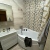 https://cdn-ostrovok-ru-ion.test.edgekey.net/t/100x100/hotel_review/fb/9e/fb9ed3ef4da8bad1ab0ab21a70a47c9921f6f079.JPEG