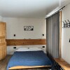 https://cdn-ostrovok-ru-ion.test.edgekey.net/t/100x100/hotel_review/fc/b6/fcb63357e5df1776b6424a57605f1e0835971c34.JPEG