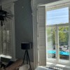 https://cdn-ostrovok-ru-ion.test.edgekey.net/t/100x100/hotel_review/fe/cb/fecbf77593c464726c3b087226b8794de94dedf1.JPEG