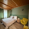 https://cdn-ostrovok-ru-ion.test.edgekey.net/t/100x100/hotel_review/fe/de/fede086e532aa05ed24e50b44f20aa78b6392f6b.JPEG