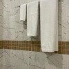 https://cdn-ostrovok-ru-ion.test.edgekey.net/t/100x100/hotel_review/zz/c5/adc5e8446225305203d945ce2bfb40d97c90db2a.jpeg