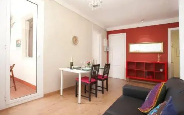 Centric Apartment El Molino Theater p1