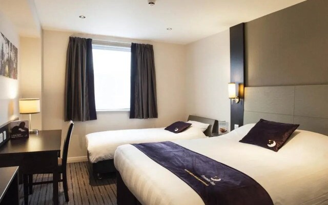 Premier Inn London Southwark - High St