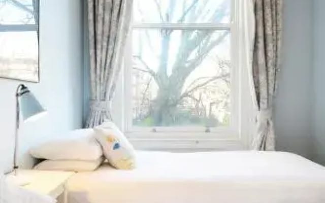 Veeve Elegant 2 Bed With Balcony Redcliffe Square Kensington