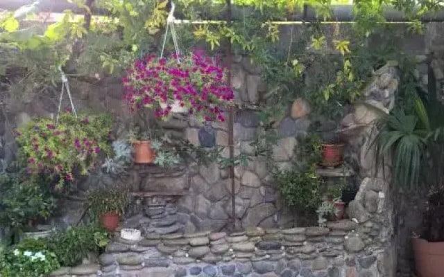 Vend Guest House