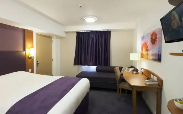 Premier Inn Godalming