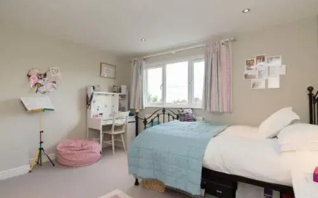 Veeve - East Sheen