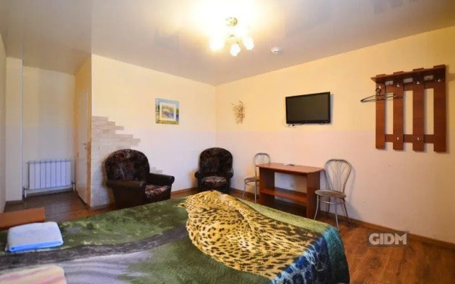 Hotel Karo