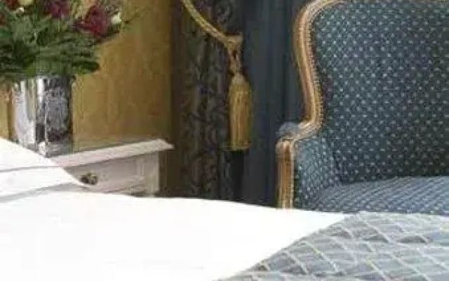 Kings Villa