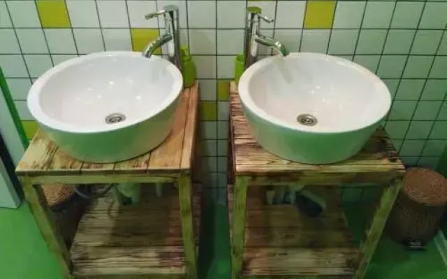 Ecoson hotel & hostel