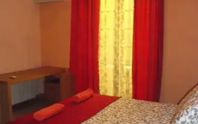 Village Rooms Multicolor