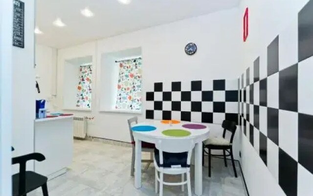 La Casa di Bury Zhukovskogo 12