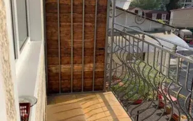 Guest House U Morya