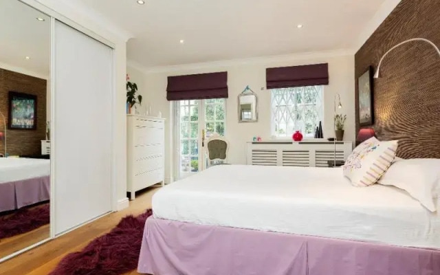 Veeve 2 Bed Mews House Chadwick Mews Chiswick