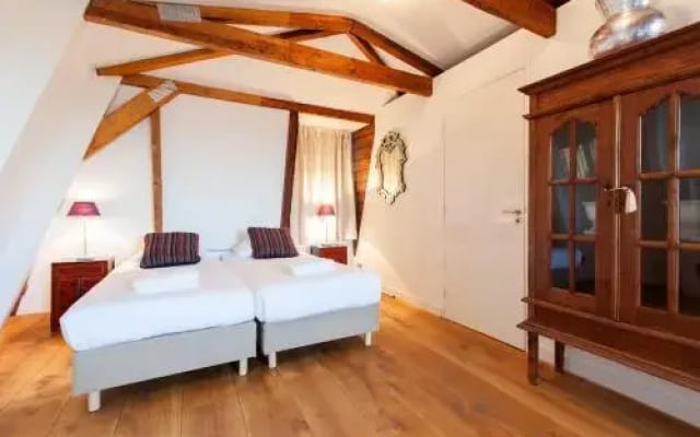 Canal View Apartments Marite