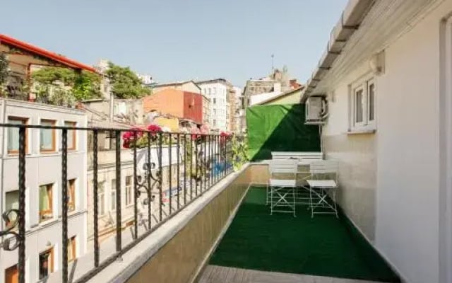 Neo Pera Suites
