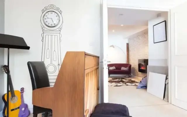 Veeve House Queen Anne Mews Marylebone