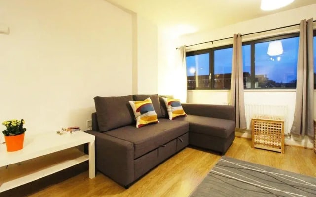Caledonian Road Flat