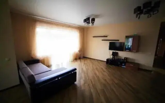 Alex House