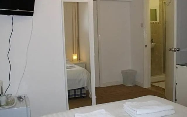 Amhurst Hotel