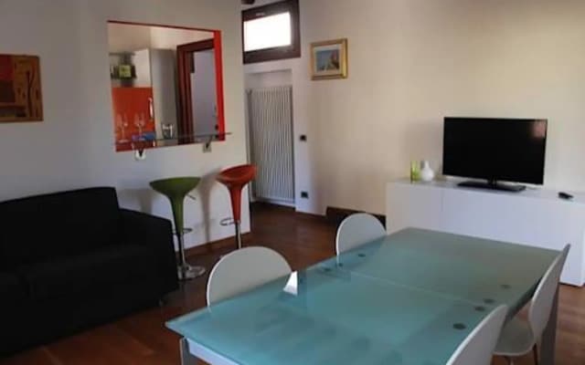 Serenissima Apartments