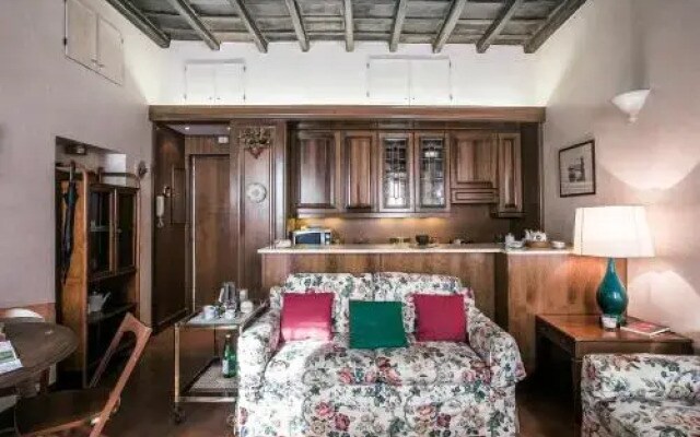 Trevi Halldis Apartments