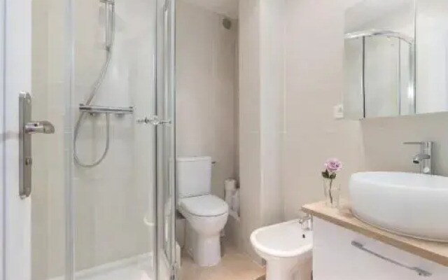 Marais Apartment