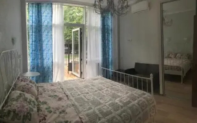 Mandarin Park Home Hotel