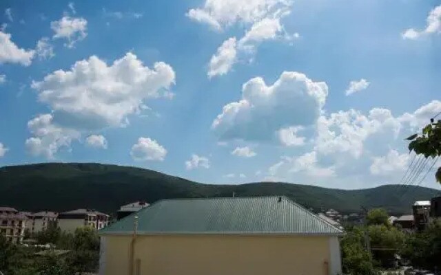 Guesthouse Sportivnaya 4a