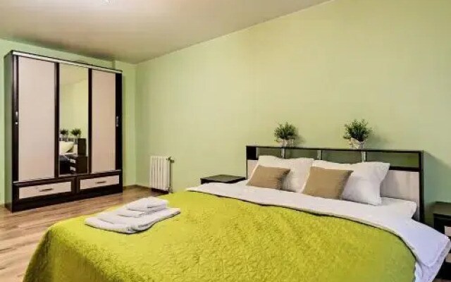 FlatHome24 Na Fermskom 32 Apartments