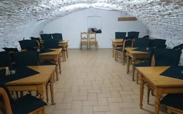 Hotel Cesky Dum