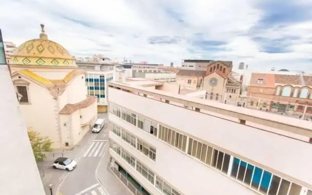 Universitat Suites