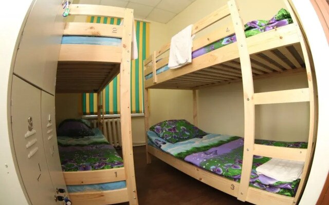 Hostel Garazh