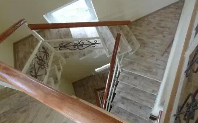 Guest House na Sanatornoy 4A
