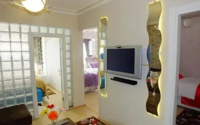 High Sophia Apart Hotel