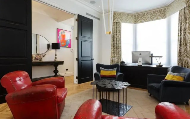 Veeve Kingly Kensington 5 Bed House On Argyll Road
