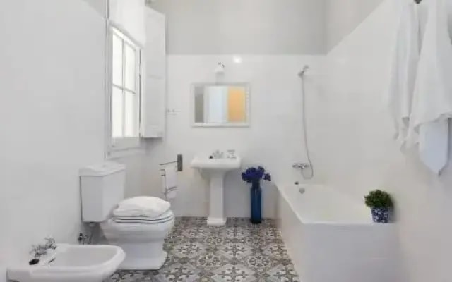 Hostal Lumine Suites