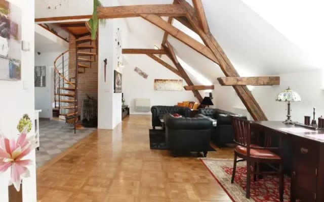 Attic Hastalska