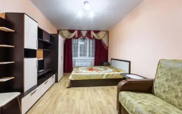Apartments Na Perevertkina 1/3