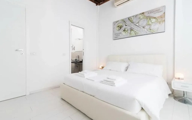 White Ostilia BB
