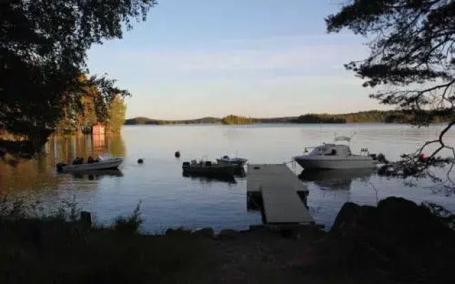 Accommodation and Fishing Vonkale