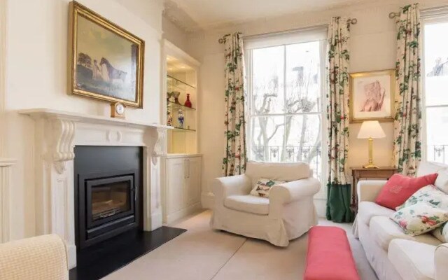 Veeve House Courtnell Street Notting Hill